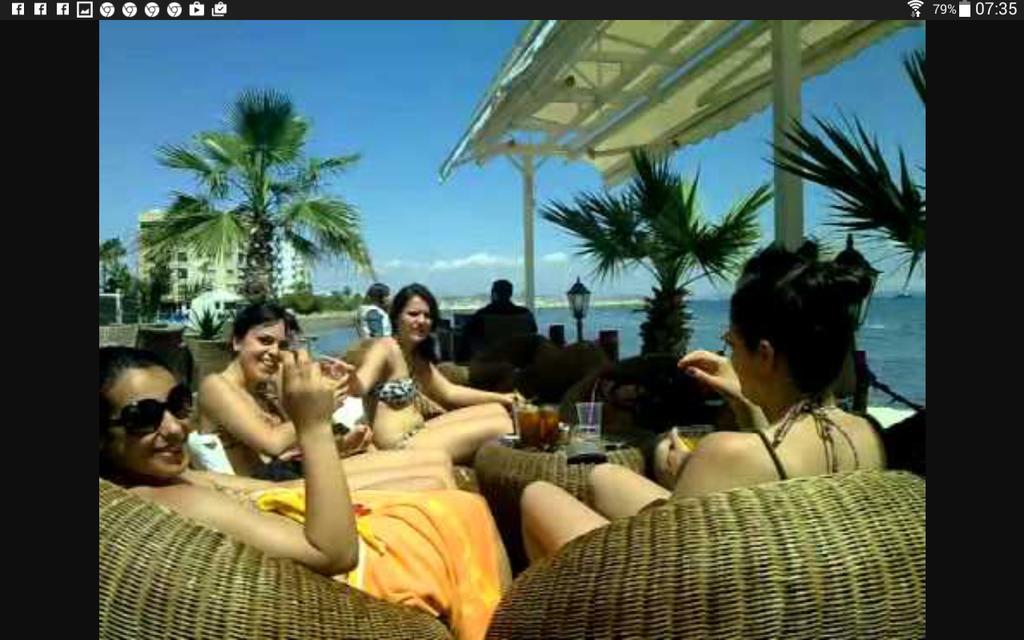 Panikos Beach Apartment I Λάρνακα Εξωτερικό φωτογραφία
